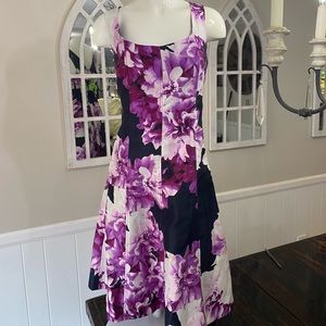 Sleeveless short navy and purple floral dress